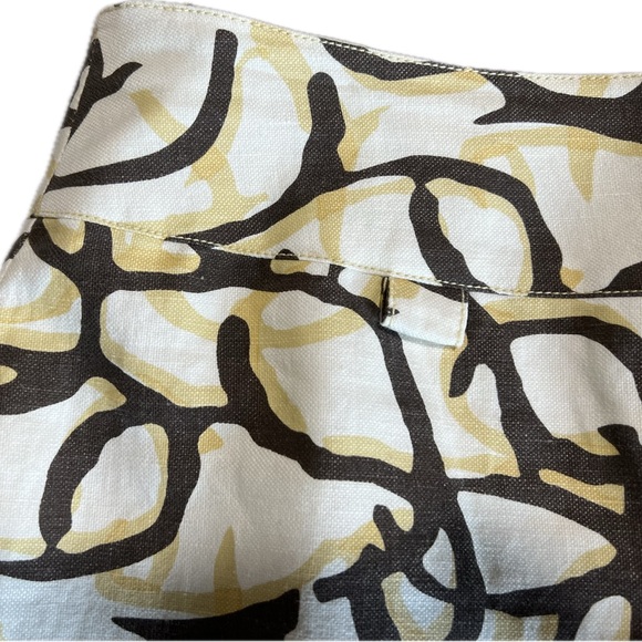 Abstract Patterned Skirt - Picture 3 of 14